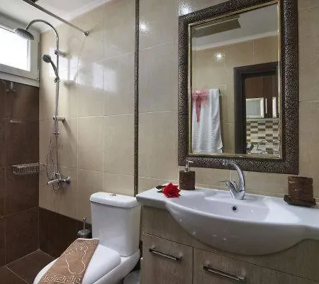 Xanthipi Apartman Szárti